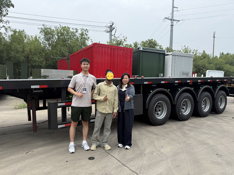 Klienci z Turkmenistanu odwiedzają fabrykę Luyi, koncentrując się na 3-osiowych naczepach z wywrotką tylno-wywrotną i wyrażając chęć współpracy