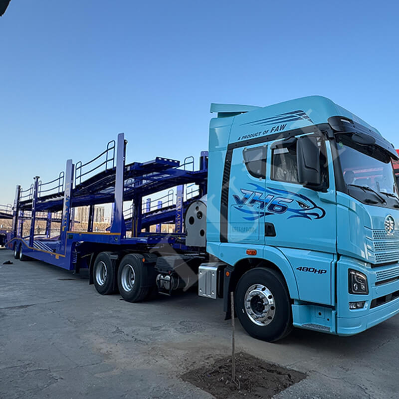 Precyzyjnie spełniające potrzeby logistyczne! Naczepa Luyi do przewozu 8 pojazdów dostarczona do Mozambiku