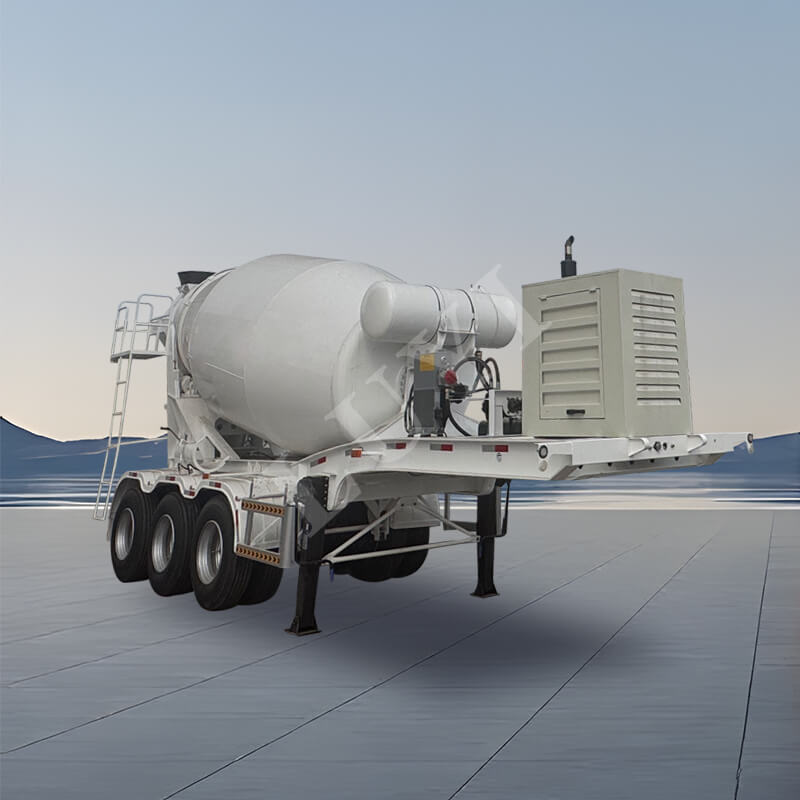 3-osiowa naczepa cysterna o pojemności 12 metrów sześciennych