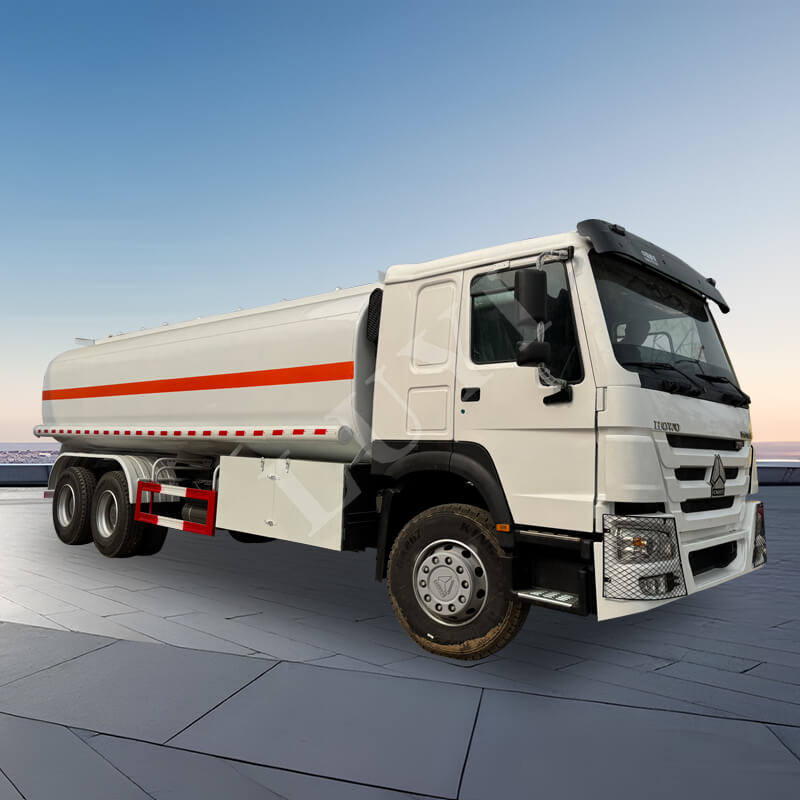 3-osiowa naczepa ze zbiornikiem oleju ze stali węglowej o pojemności 45 000 litrów