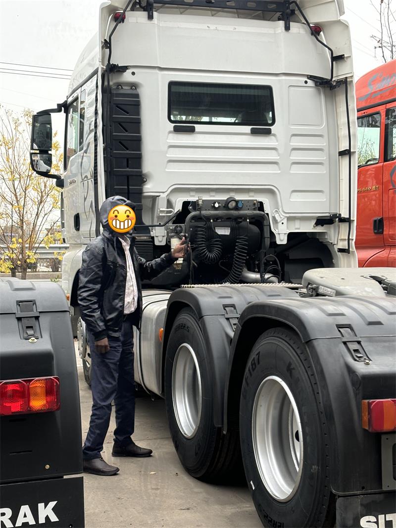 Jak LUYI pomogło malawijskiej firmie logistycznej zwiększyć wydajność floty za pomocą 3 ciężarówek HOWO Jak LUYI pomogło malawijskiej firmie logistycznej zwiększyć wydajność floty za pomocą 3 ciężarówek HOWO
