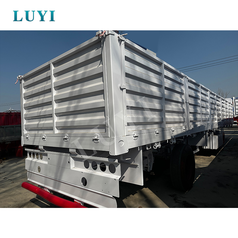 Jak naczepy LUYI Sidewall pomogły saudyjskiemu dostawcy usług logistycznych poprawić wydajność floty na trasach długodystansowych Jak naczepy LUYI Sidewall pomogły saudyjskiemu dostawcy usług logistycznych poprawić wydajność floty na trasach długodystansowych
