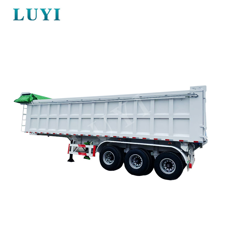 Biała 3-osiowa naczepa wywrotka z wywrotką tylną